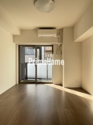 アジュールテラス日本橋浜町の居間・リビング