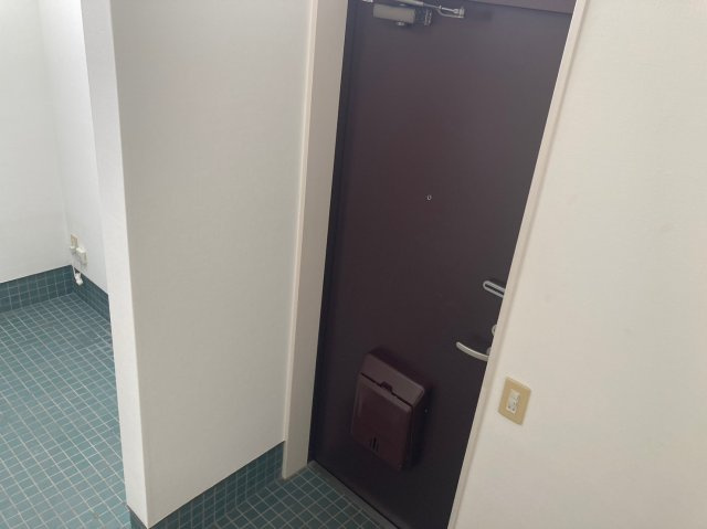 アーサーズ・パスの玄関