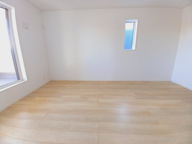 11/25価格変更【好間町中好間第3／2号棟】　●新生活応援キャンペーン実施中●　見学予約受付中の洋室|同施工　■□■居室の写真です■□■　
使い勝手の良い間取りなので、ご家族の状況の変化にも耐えられますね。