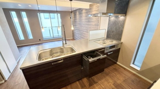 【キッチン】 | 高槻市芝生町1丁目　中古戸建