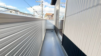 【バルコニー】 | 高槻市芝生町1丁目　中古戸建