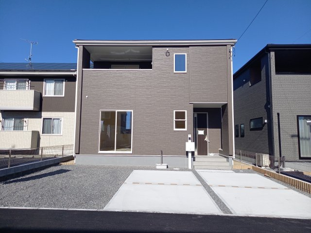 ラスト1棟　【平下神谷第7】4号棟　※期間限定キャンペーン開催☆内覧可能※　の前面道路含む現地写真|ご成約の方に選べる家電プレゼントキャンペーン実施中です♪
あると嬉しい家電が揃っています！さらにお選び頂いた商品にプラスして「美味しいパンが焼けるアラジンのトースター」をお付けします！期間限定(^^♪