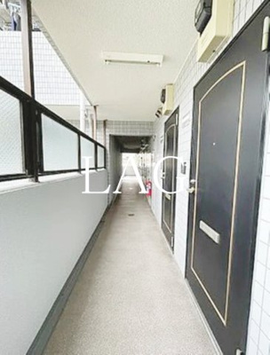 【玄関】 | スカイコート高砂 | 玄関です。