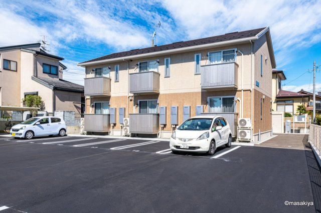 ドゥ・ヴィラージュ吉田の外観