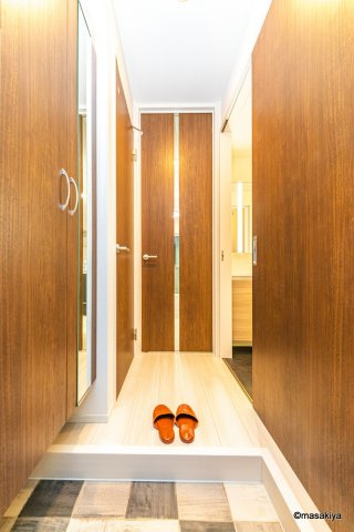 ドゥ・ヴィラージュ吉田の玄関|玄関