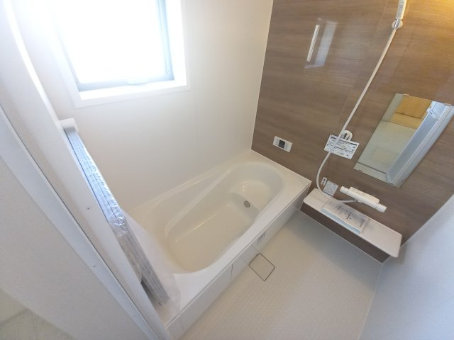 ご予約受付中！お早めに！　【新築建売住宅】　いわき市小名浜燈籠原　全10棟　3号棟の浴室|お風呂で日々の疲れを落としましょう