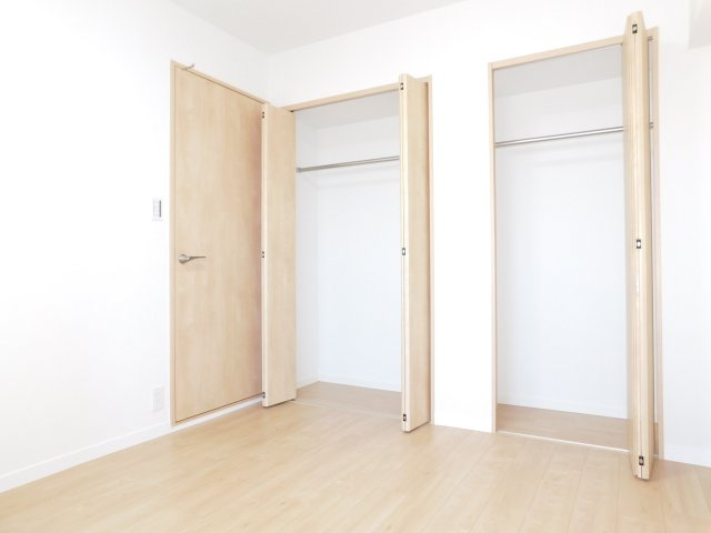 名古屋市北区安井１丁目の中古マンションの洋室|◇洋室◇　　明るい洋室約７．９帖　全居室収納完備♪　（２０２５年１０月リフォーム済）