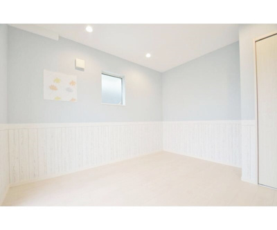 【寝室】 | ファーストシーン | 広々洋室♪