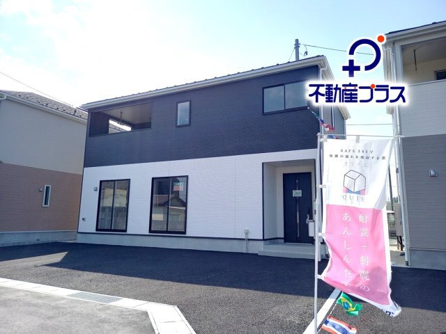 【佐糠町第8　全5棟／5号棟】　新築建売住宅　価格を抑えた新邸！の前面道路含む現地写真|◆同施工写真です◆
休日は家族みんなで夢のマイホーム探しに出かけてみませんか！（＾＾）♪
お問い合わせは不動産プラスまで☆

