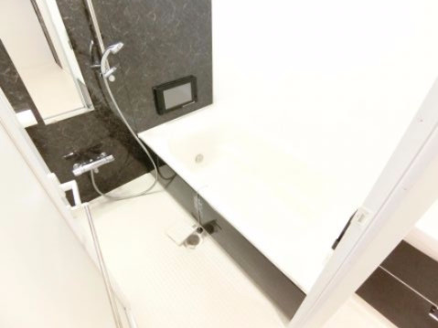 YF宮山台ガーデンの浴室|同物件別部屋イメージ写真