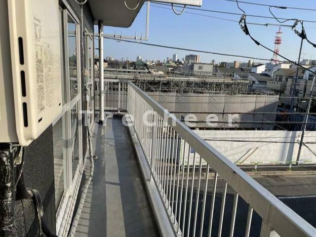 エーワンレジデンスのバルコニー