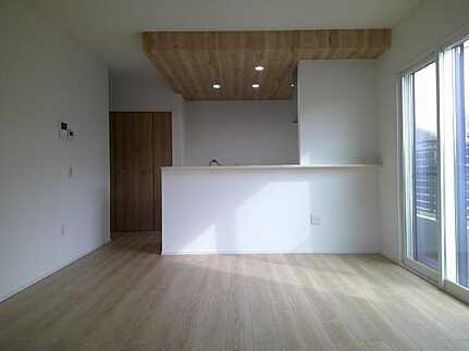 安芸区中野2丁目の居間・リビング