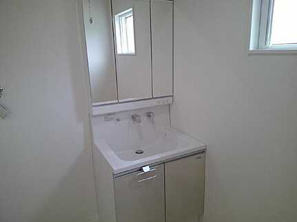 安芸区中野2丁目の独立洗面台