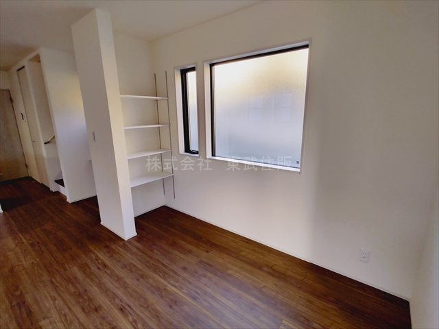 【居間・リビング】の画像