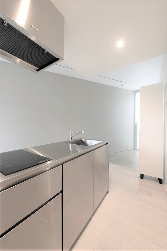 新宿区若松町のアパートのキッチン