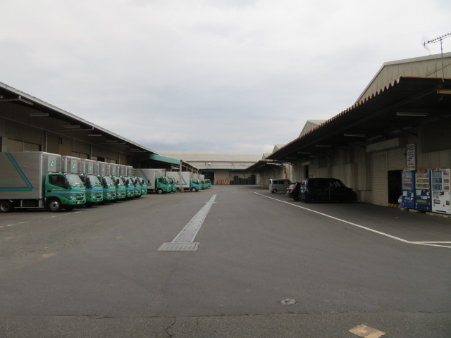 東村山市恩多町５丁目の倉庫の周辺