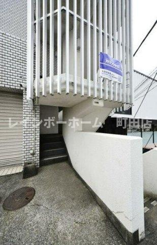  ピエモンテハイツ※初期費用分割あと払いサービス利用可能物件のエントランス