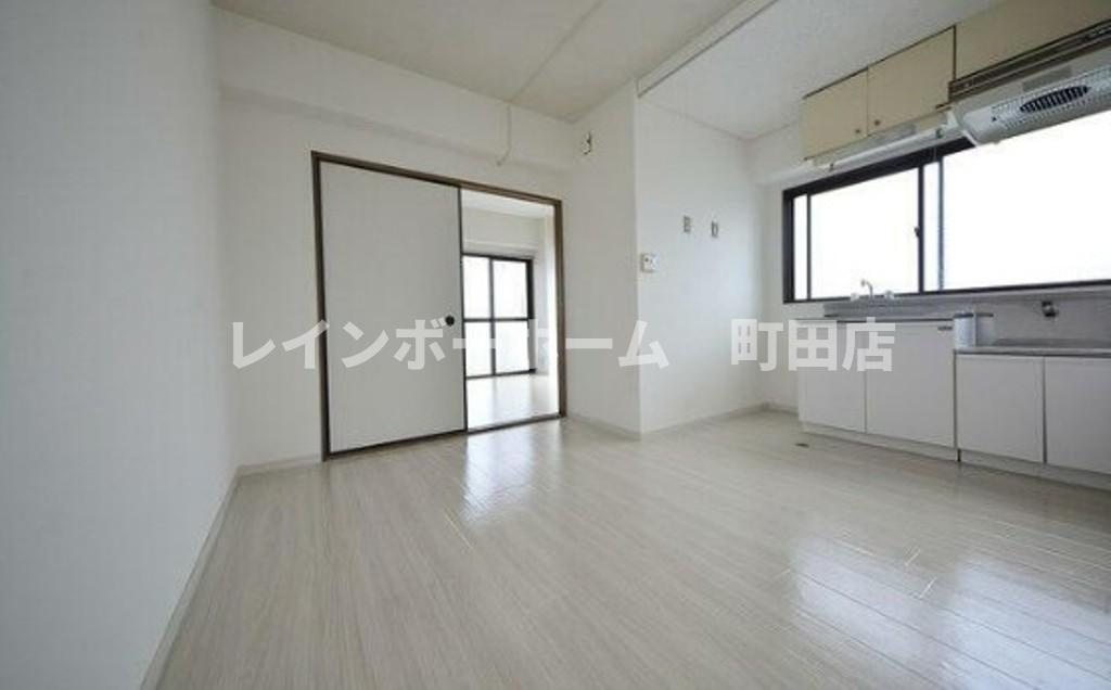  ピエモンテハイツ※初期費用分割あと払いサービス利用可能物件の居間・リビング