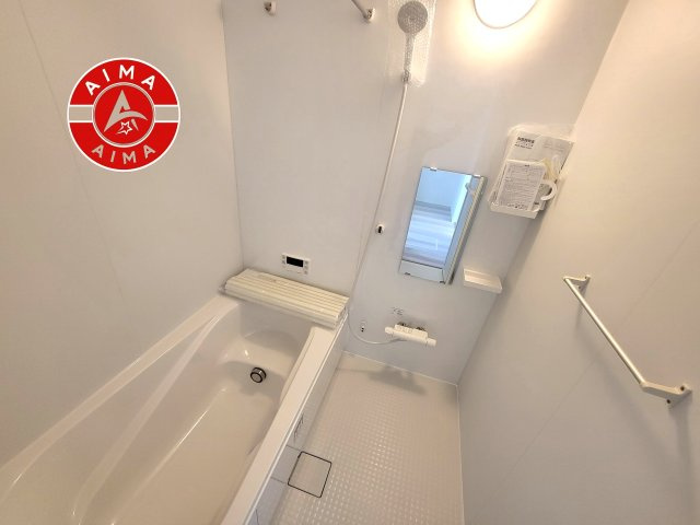 古賀市天神7丁目第5-2棟（1号棟）の浴室|1日の疲れを癒してくれる広々バスルーム。雨の日のお洗濯にも大活躍な浴室乾燥機付です！