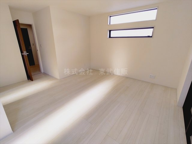 【居間・リビング】 | 富士見市渡戸1丁目　全14棟　11号棟 | リビング