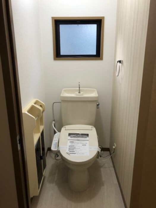 ハイカムール西本のトイレ