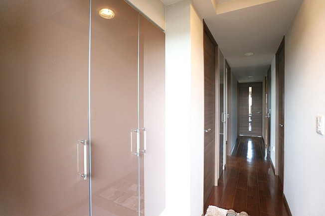 【玄関】 | メゾンドール瓢箪山　上四条小学校区　近鉄瓢箪山駅