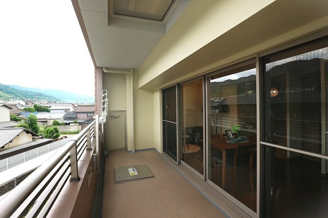 【バルコニー】 | メゾンドール瓢箪山　上四条小学校区　近鉄瓢箪山駅