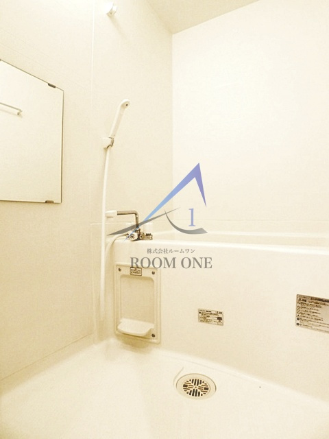 ラ・フィーユ六町の浴室|お風呂です。