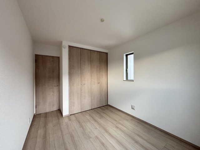 守山区川村町｜名古屋市の戸建ならホームアップの洋室|全室収納付き