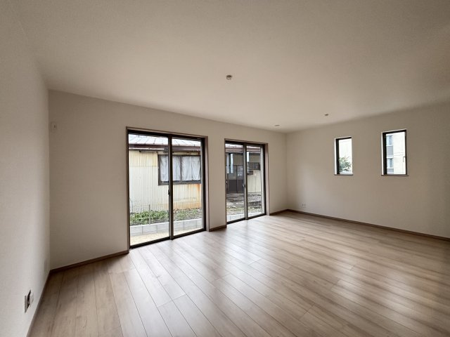 守山区川村町｜名古屋市の戸建ならホームアップの居間・リビング|【売主施工例】使いやすいリビング