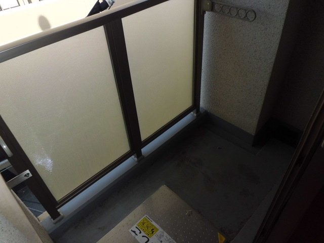 クラウンシティ本山のバルコニー