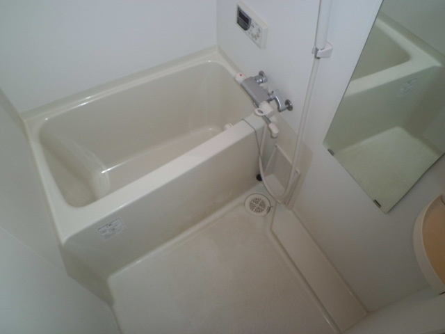 クラウンシティ本山の浴室