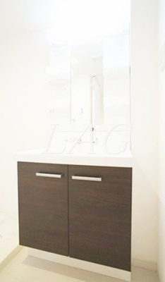 【洗面所】 | リブリ・淵野辺Ⅲ | 独立洗面台です。（同一仕様）