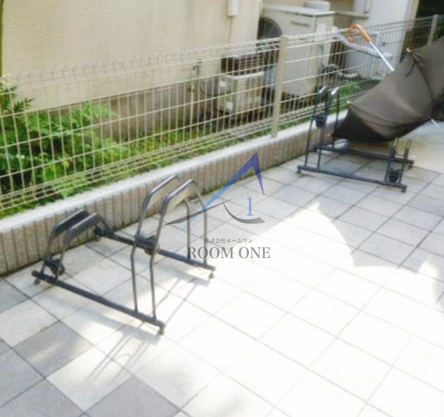 フェリシティ府中のその他共用部分|駐輪場です。