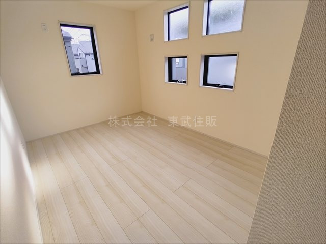 【寝室】の画像