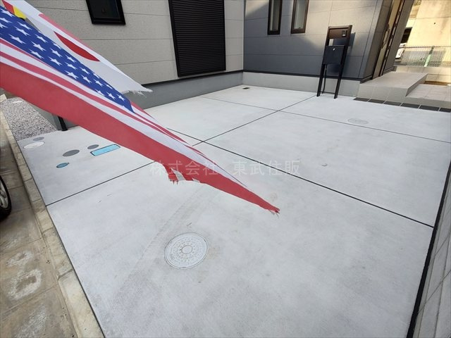 【前面道路含む現地写真】の画像