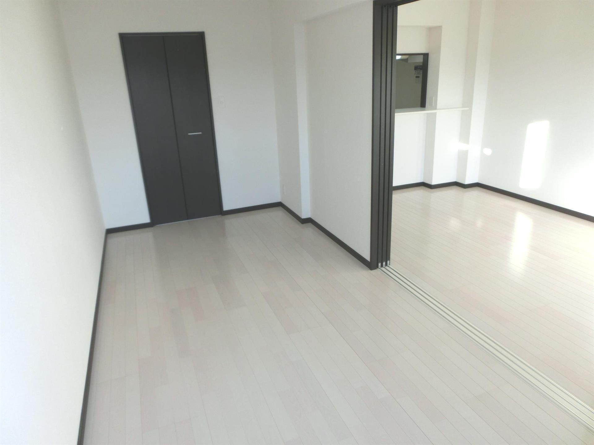 ヴィラ プレポールの洋室|洋室