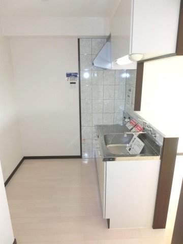 ヴィラ プレポールのキッチン|カウンターキッチン