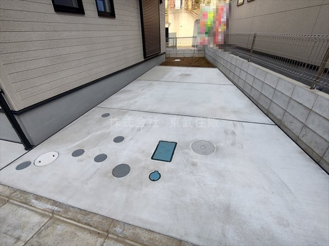 【前面道路含む現地写真】 | 富士見市渡戸1丁目　全14棟　14号棟 | 都市ガス・本下水