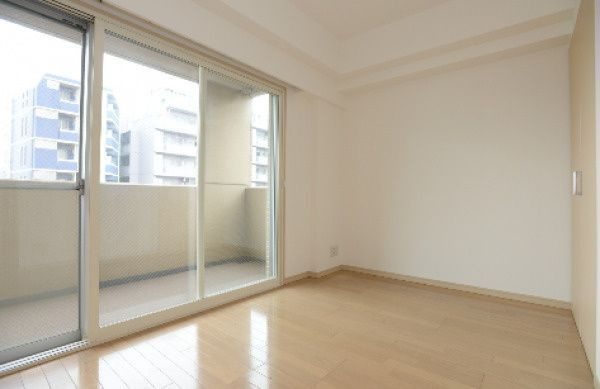 プライマル三軒茶屋の居間・リビング|※全て別号室のお写真。内装等参考にしてください。