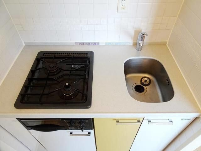 プライマル三軒茶屋のキッチン