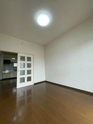 【居間・リビング】 | スカイコート２１壱番館