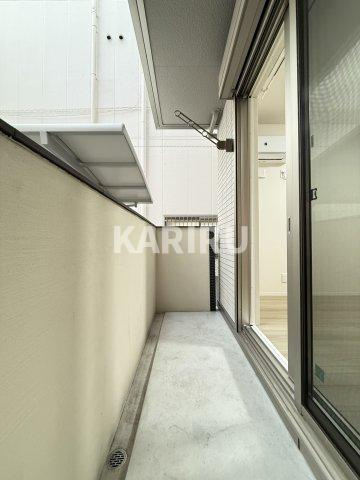 スペチアーレ巽中　B棟の居間・リビング