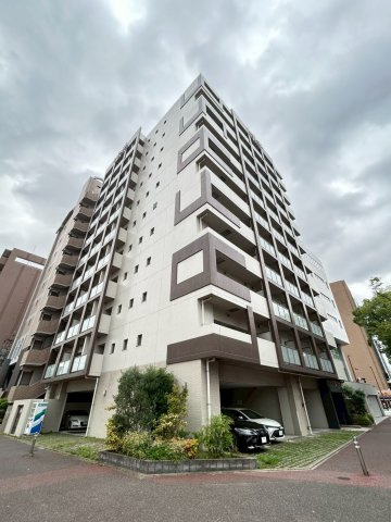 ラファセアリービオ博多の外観