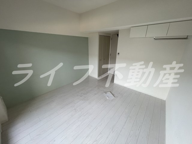 TLRレジデンス高井田の居間・リビング|使いやすい居間です