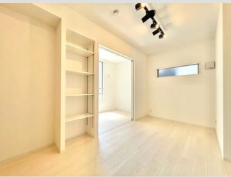 リーデンス名古屋駅西の居間・リビング