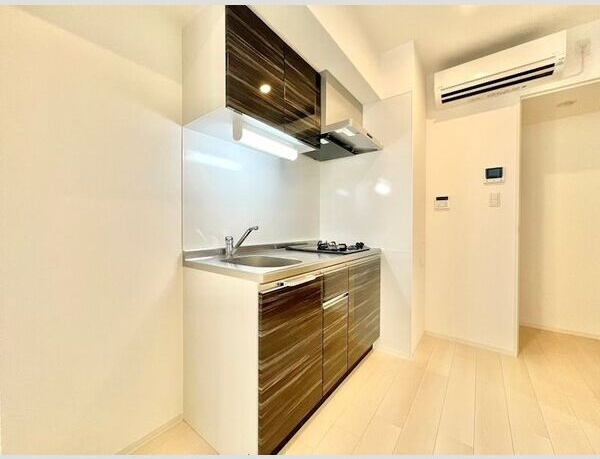 リーデンス名古屋駅西のキッチン