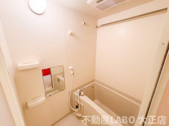 ラ・フォンテ阿波座の浴室