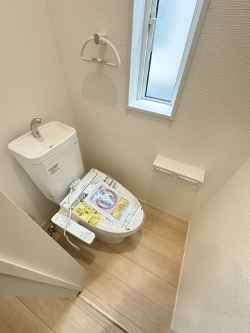 【トイレ】 | 新築一戸建て「南足柄市中沼」