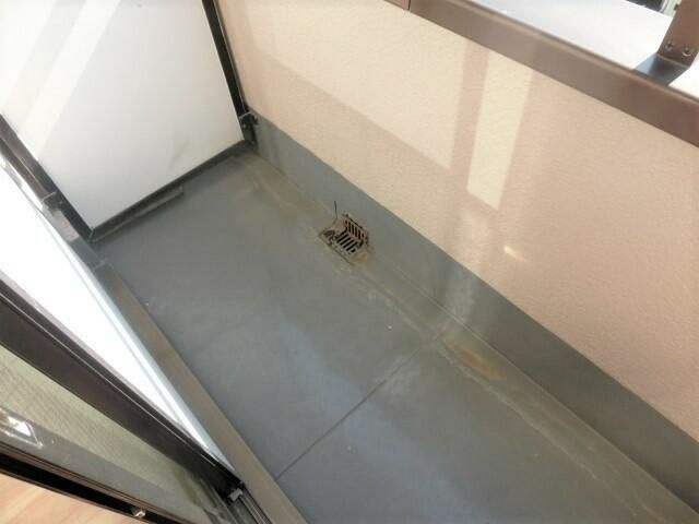 プライムホームズ１３２のバルコニー